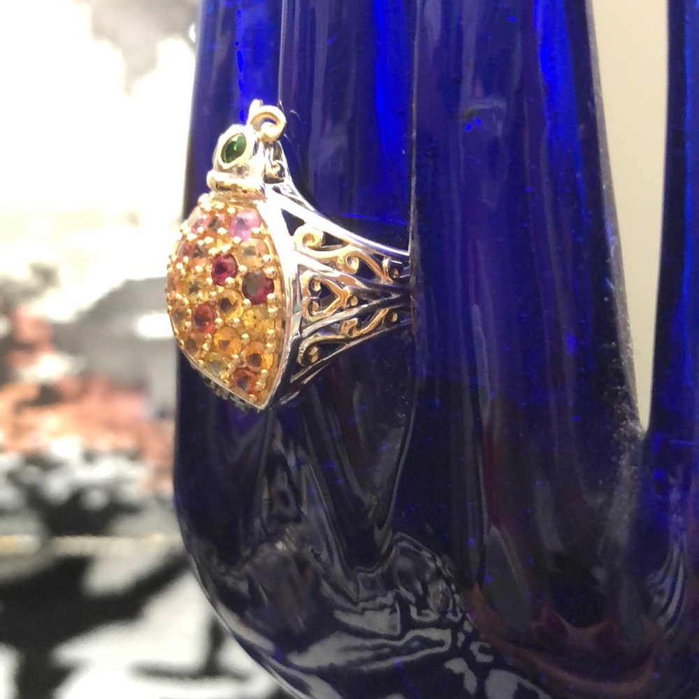 Lady bug ring - Picture 3 of 9